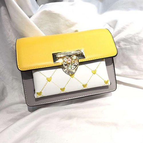 LUXURY WOMEN'S  BAGS - deluxe.com.ng