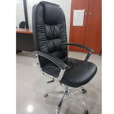 BLACK OFFICE CHAIR WITH HIGH BACK (JOFU)