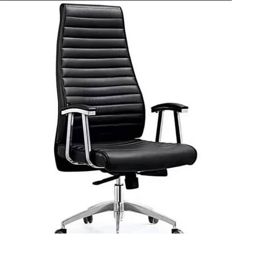 QUALITY DESIGNED BLACK EXECUTIVE CHAIR - AVAILABLE (UGIN) - deluxe.com.ng