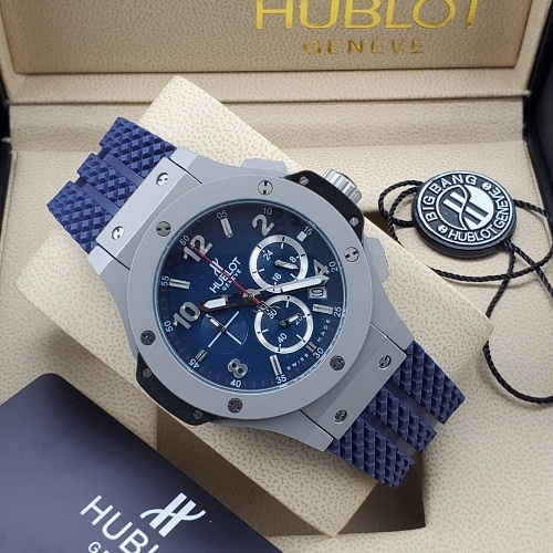 HUBLOT GENEVE EXCLUSIVE WRISTWATCH WITH SKY BLUE RUBBER HANDS AND