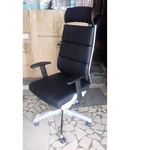 QUALITY BLACK EXECUTIVE OFFICE CHAIR  - AVAILABLE (MOBIN) -deluxe.com.ng