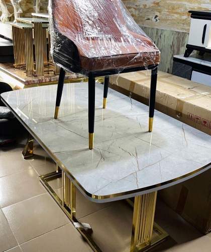 WHITE RECTANGULAR MARBLE TOP DINING & RECTANGULAR GOLDEN BASE (1530)