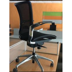 DELUXE LEATHER OFFICE CHAIR|BLACK