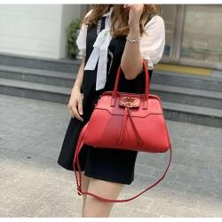 ELEGANT WOMEN'S HAND BAG WITH SHOULDER LOCK - Deluxe.com.ng