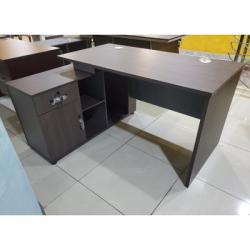 1.4 METER BROWN OFFICE TABLE (DOFU)