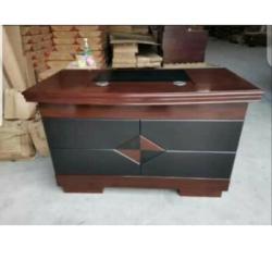 OFFICE TABLE BROWN AND BLACK (FEPLA)