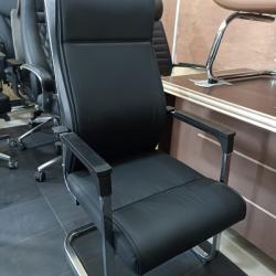 BLACK VISITORS CHAIR WITH HIGH BACK (FMAN)