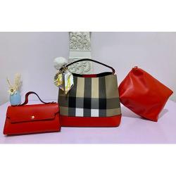 WOMEN'S LUXURY 3 PIECE HAND BAG WITH SHOULDER LOCK - deluxe.com.ng