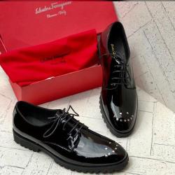 SALVATORE FERRAGAMO HIGH QUALITY LUXURY MEN'S SHOE (AVAILABLE IN ALL SIZES) 293 - deluxe.com.ng