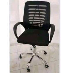 BLACK OFFICE CHAIR (NEBI)