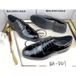 BALENCIAGA DESIGNERS MEN'S SHOE 400 (AVAILABLE IN ALL SIZES) - Deluxe.com.ng