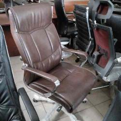 QUALITY DESIGNED EXECUTIVE OFFICE BROWN CHAIR (HAFUR) - deluxe.com.ng