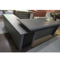 QUALITY DESIGNED GRAY OFFICE TABLE- AVAILABLE (AUFUR) - deluxe.com.ng