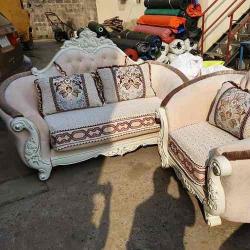 QUALITY DESIGNED ROYAL CREAM & BROWN  7 SEATERS SOFA CHAIRS ONLY _ AVAILABLE (LEWO) - deluxe.com.ng