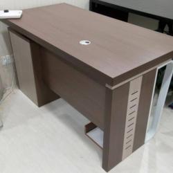 LIGHT BROWN OFFICE TABLE WITHOUT EXTENSION (FMAN)