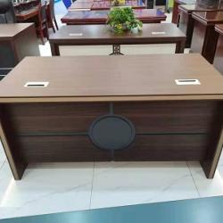 6 METRE OFFICE TABLE WITH EXTENSION (SEFU)