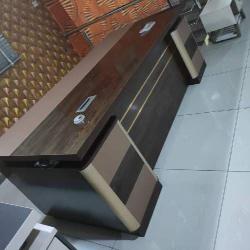 QUALITY DESIGNED COFFEE BROWN & LIGHT BROWN OFFICE TABLE WITH - AVAILABLE (AUFUR) - deluxe.com.ng