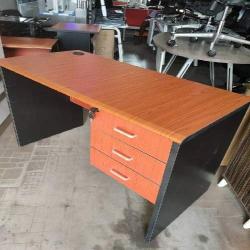 QUALITY DESIGNED BROWN OFFICE TABLE WITH 3 DRAWERS  - AVAILABLE (AUFUR) 