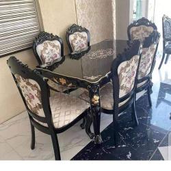 QUALITY DESIGNED ROYAL BLACK & CREAM DINING TABLE WITH 6 CHAIRS - AVAILABLE (OKAF) - deluxe.com.ng