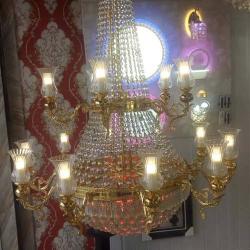 CLASSY QUALITY CHANDELIER LIGHT 025 - deluxe.com.ng