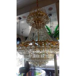 LUXURY QUALITY CHANDELIER LIGHT 034 - deluxe.com.ng