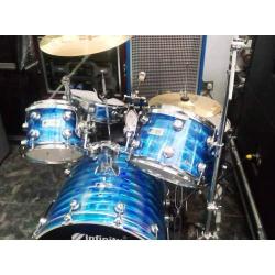  Infinity Complete 5-Pieces Drum Set With Hardware and Cymbals - deluxe.com.ng