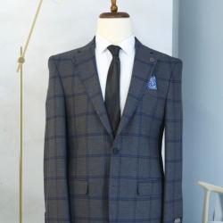 EXECUTIVE DARK GREY AND BLUE CHECKER TURKEY BLAZER