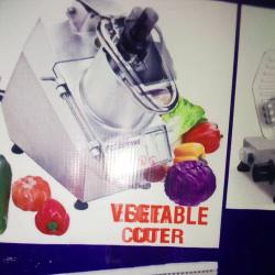 INDUSTRIAL VEGETABLE CUTTER  (LZ) - Deluxe.com.ng